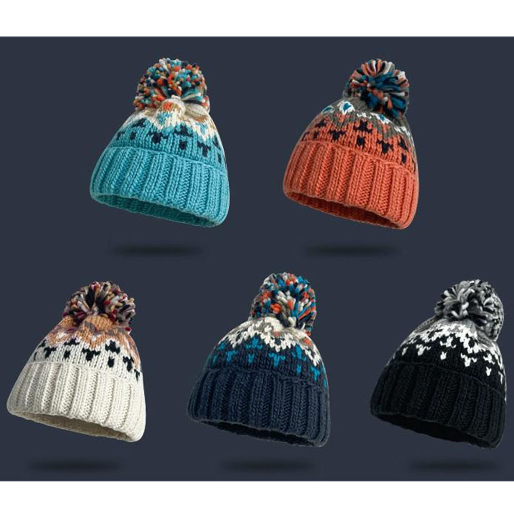 スキーカシミヤ女性の冬の帽子秋ビーニーポンポン暖かいウール Skullies 卸売アクリルビーニー冬の帽子女性のための