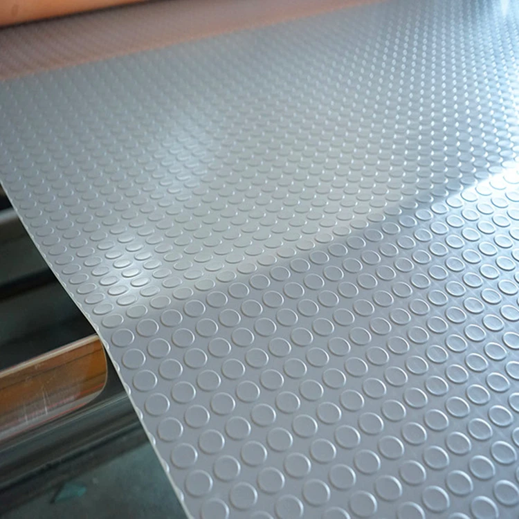 ガレージ用のカスタマイズ可能なPVCフロアマット,ゴム製フロアマット