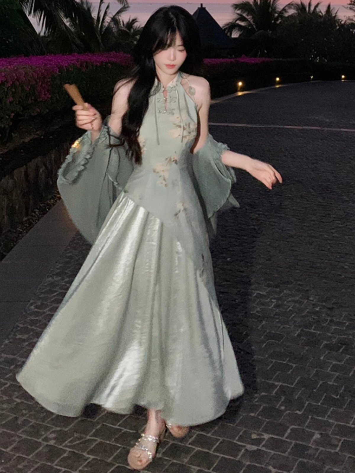 Vestido  E Verde Sem Mangas com Decote Suspenso, Novo Estilo Chinês, Alta Moda, Primavera Verão, Traje Tradic...