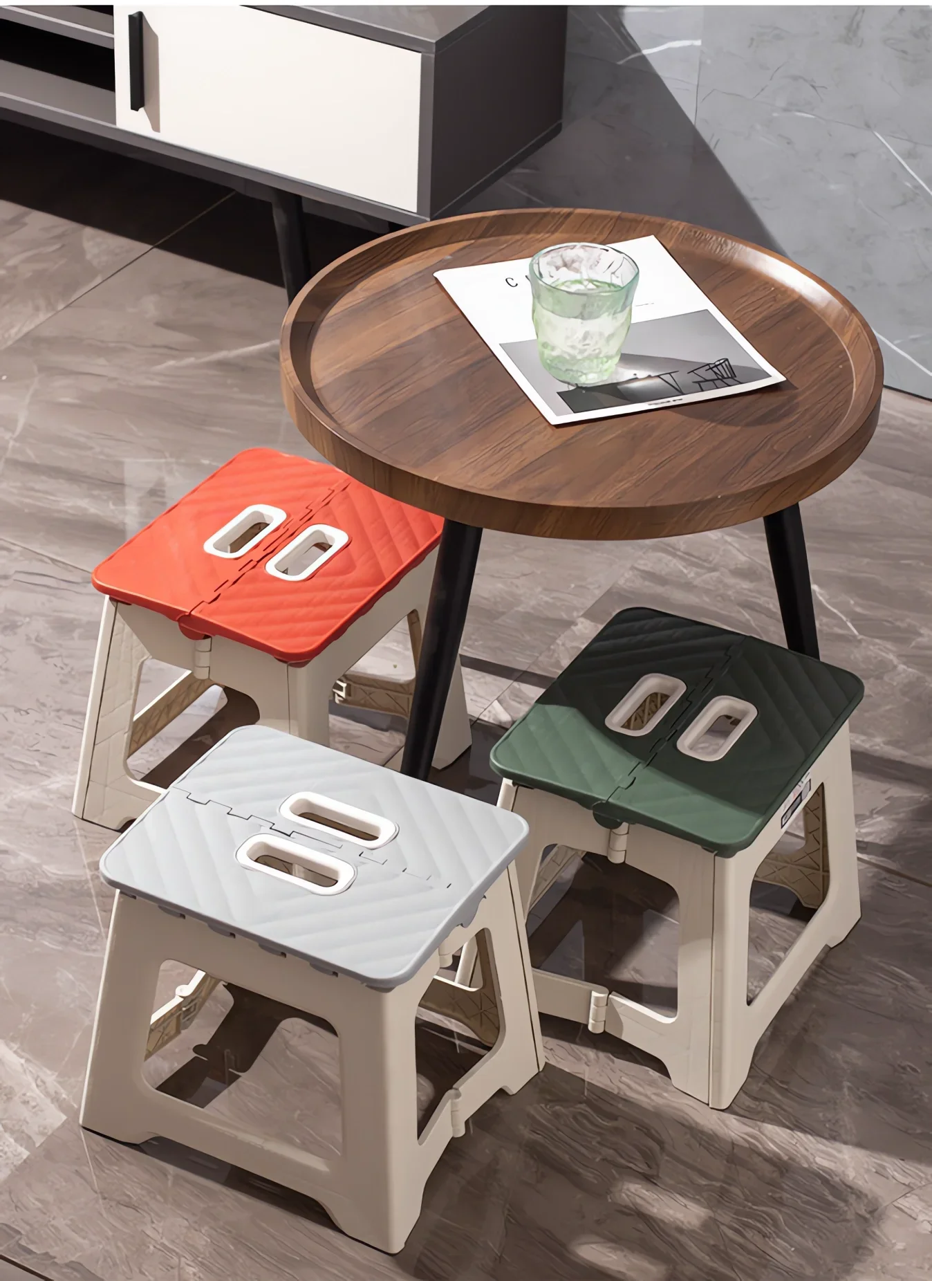 2024 Hot Netflixหนาสตูลพับมินิแบบพกพากลางแจ้งPicnic Campingเก้าอี้แบบพกพาBenchรถไฟสตูลของขวัญ