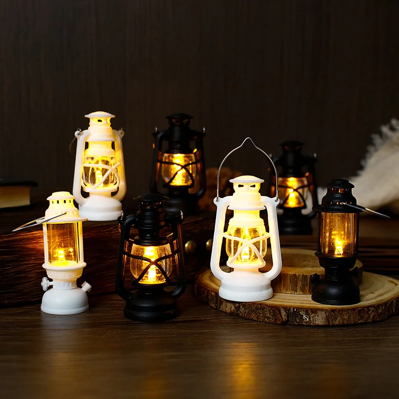 1PC 6cm Mini Led Retro Glowing Pony Lantern Simulation Cande Light Night Light Dollhouse Miniature Kerosene Lamp Home Decor Toy
