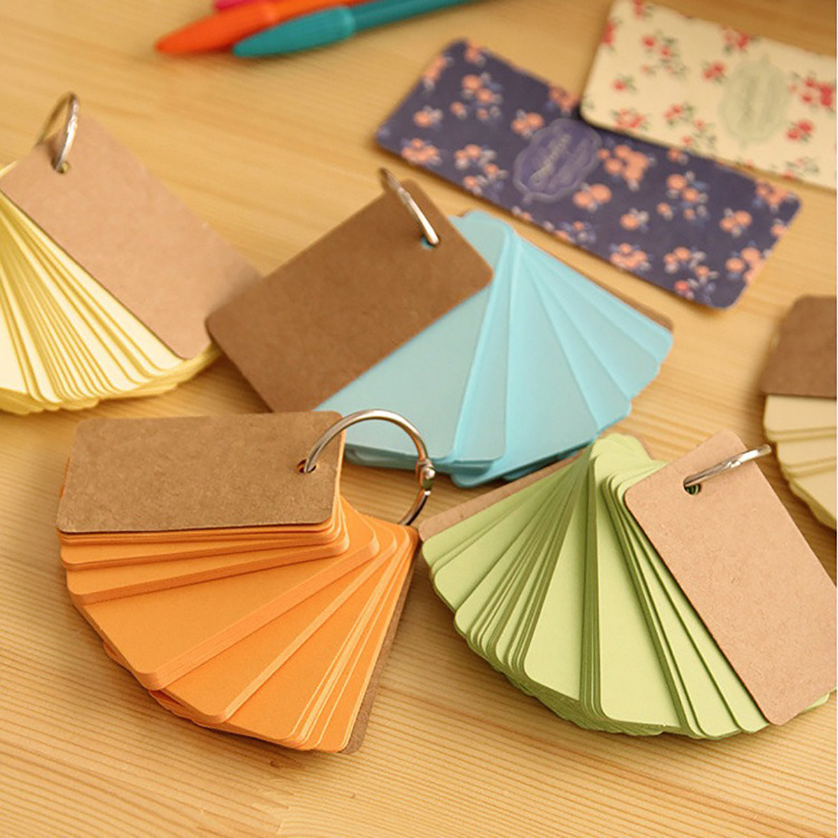 Creative สีทึบแหวนหัวเข็มขัด Note Pad แบบพกพา Notepad แบบพกพา Word Card หลวมหนังสือสํานักงานวัฒนธรรมอุปกรณ์