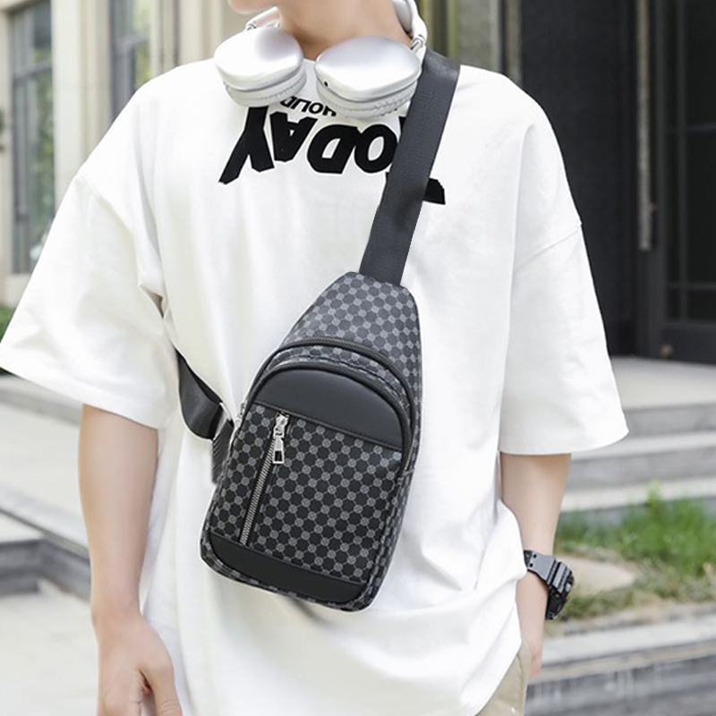 Bolsa de peito funcional estilo neutro para mulheres e homens com design de bolinhas de retalhos, adequada para bolsas de ombro único de negócios