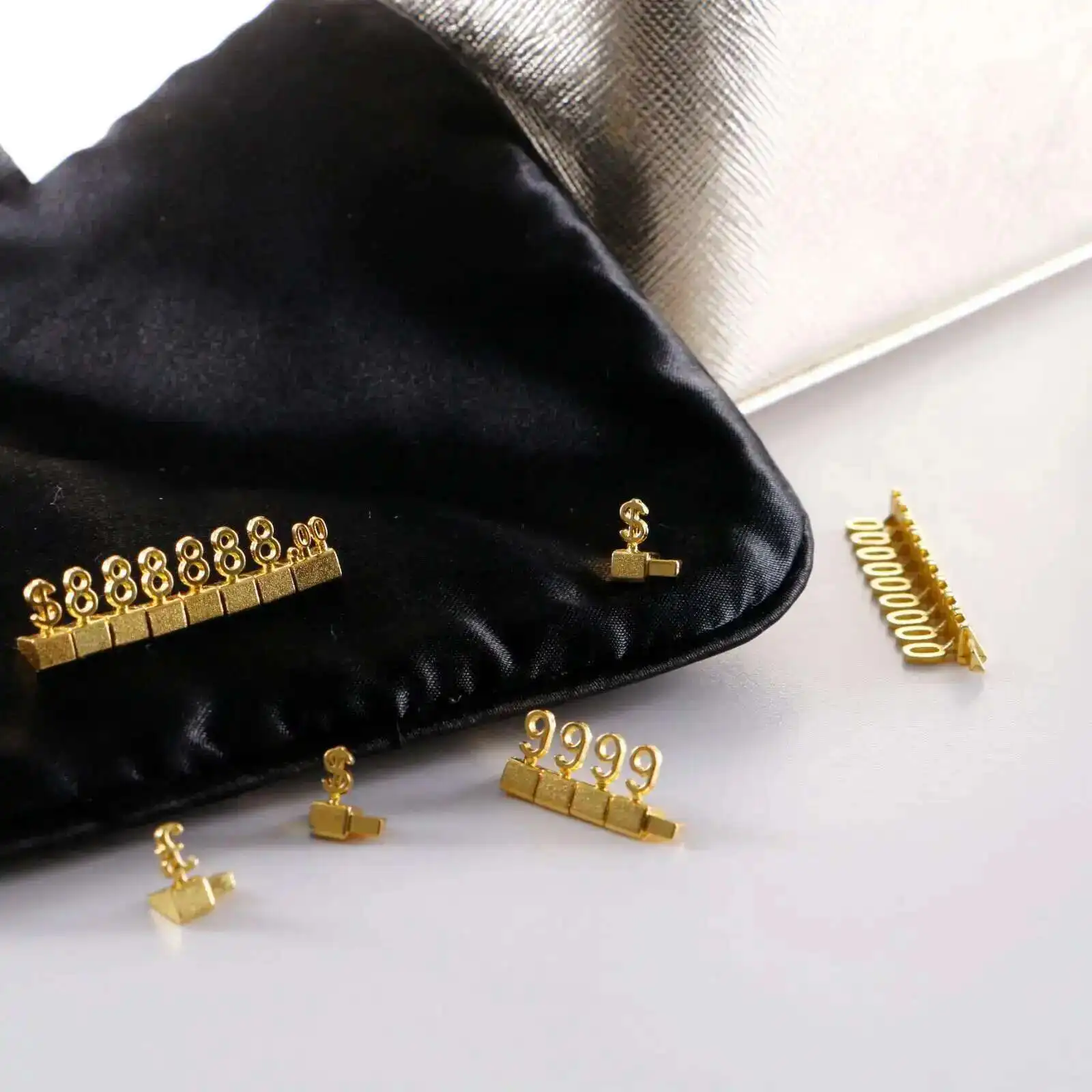 100pcs Same Adjustable Number Price Display Counter Stand Tag Label For Jewelry Phone Retail Shop Combined Numberal Cube Sign