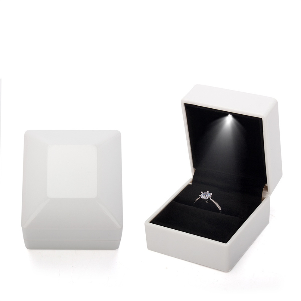2024 Ring Box With LED Light Jewelry Diamond Ring Box Storage Wedding Ring Box Jewelry Organizer Storage Gift