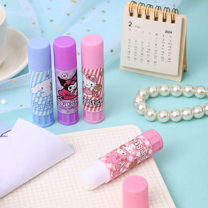 4/24pcs Sanrio Cartoon Solid Glue Stick Cute Kurome Melody Student DIY Solid Glue High Viscosity Stationery Gift