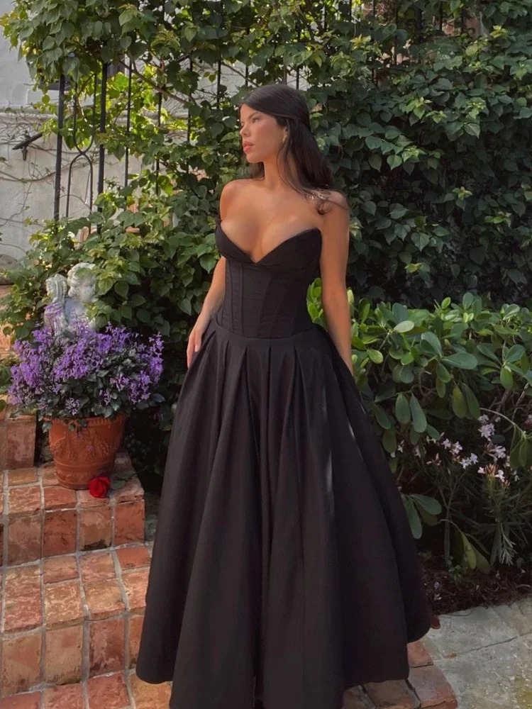 Vestido negro elegante para eventos de boda, vestido Sexy con corsé sin tirantes, vestidos de fiesta de Navidad por debajo de la rodilla para mujer, ropa