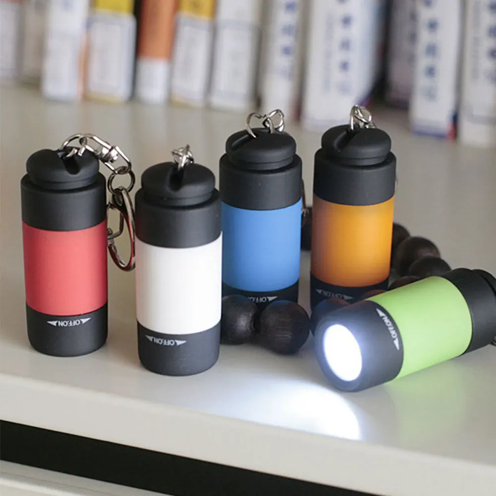 Mini linterna portátil, llavero de bolsillo recargable por USB, linternas impermeables para senderismo al aire libre, Mini lámpara de Camping, linterna