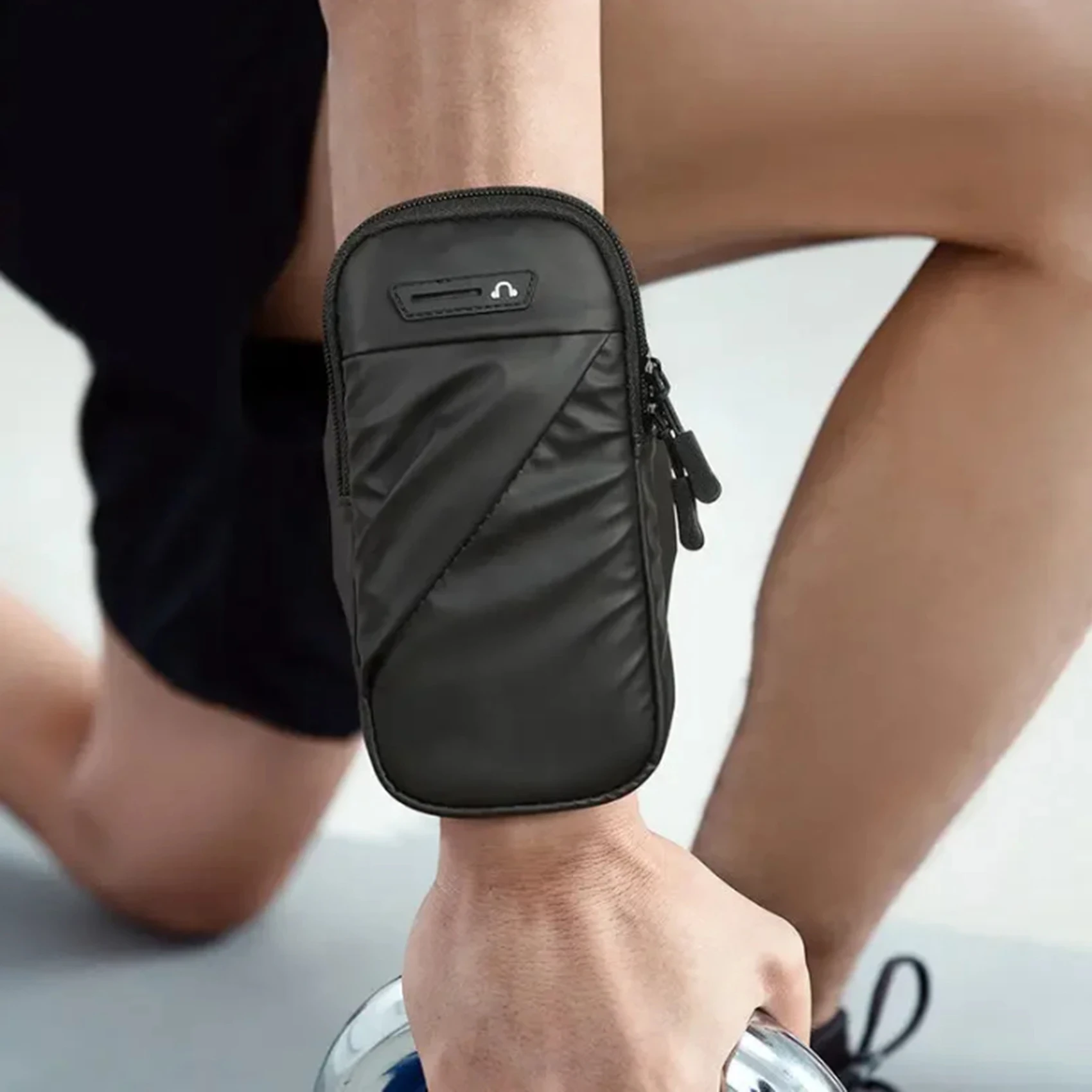 Bolsa de braço para telefone com entrada para fone de ouvido, à prova d'água, respirável, esportes, corrida, suporte para celular, academia, bolsas de corrida 2025