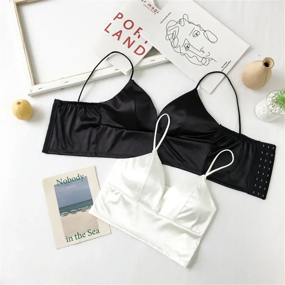 Sexy Bra Satin Women's Short Wireless Crochet Underwear Underlay Undergarments With Anti Glare And Beautiful Back Straps