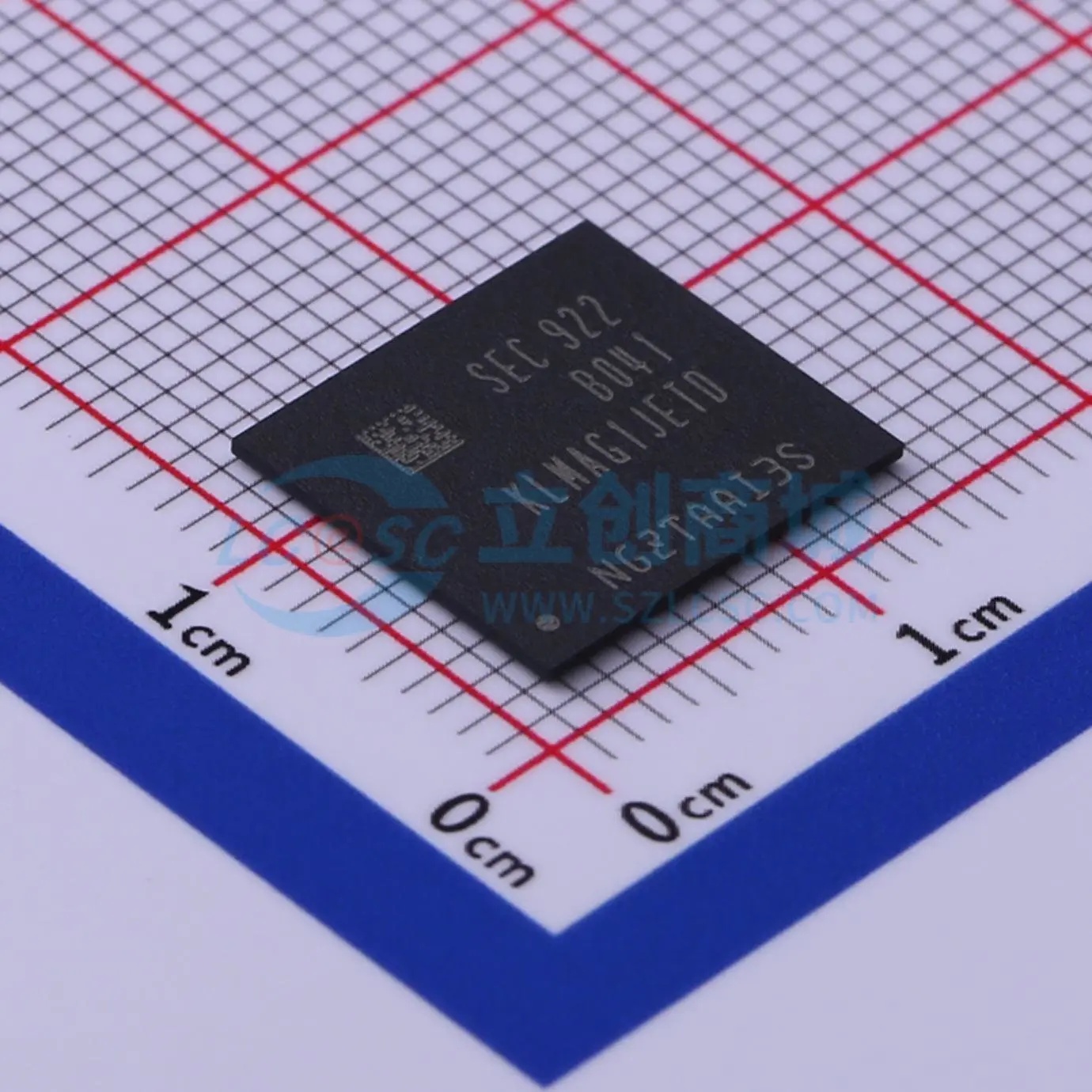 KLM4G1FETE-B041 KLMAG1JETD-B041 KLM8G1GEME-B041 KLM8G1GETF-B041 KLM4G1FEPD-B031 Новый оригинальный