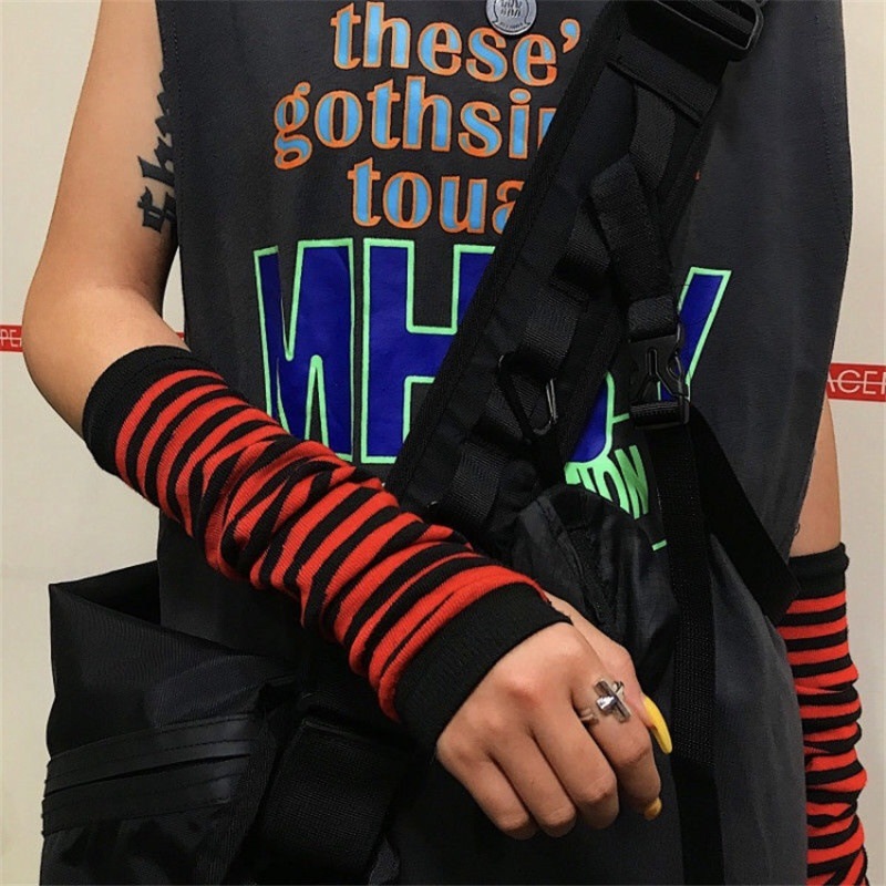 Nuevos guantes largos sin dedos para mujer, medio dedo, calentador de brazo para otoño e invierno, manopla tejida a rayas, manga para brazo y muñeca, regalo de Navidad