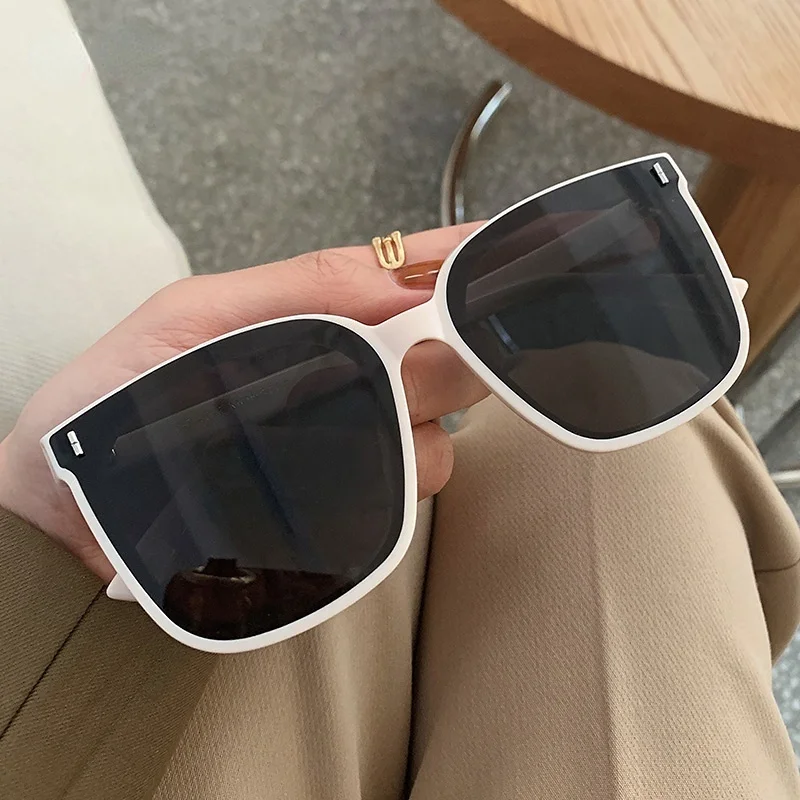เกาหลีแฟชั่นแว่นตากันแดดผู้หญิงผู้ชาย Retro Beach แว่นตา