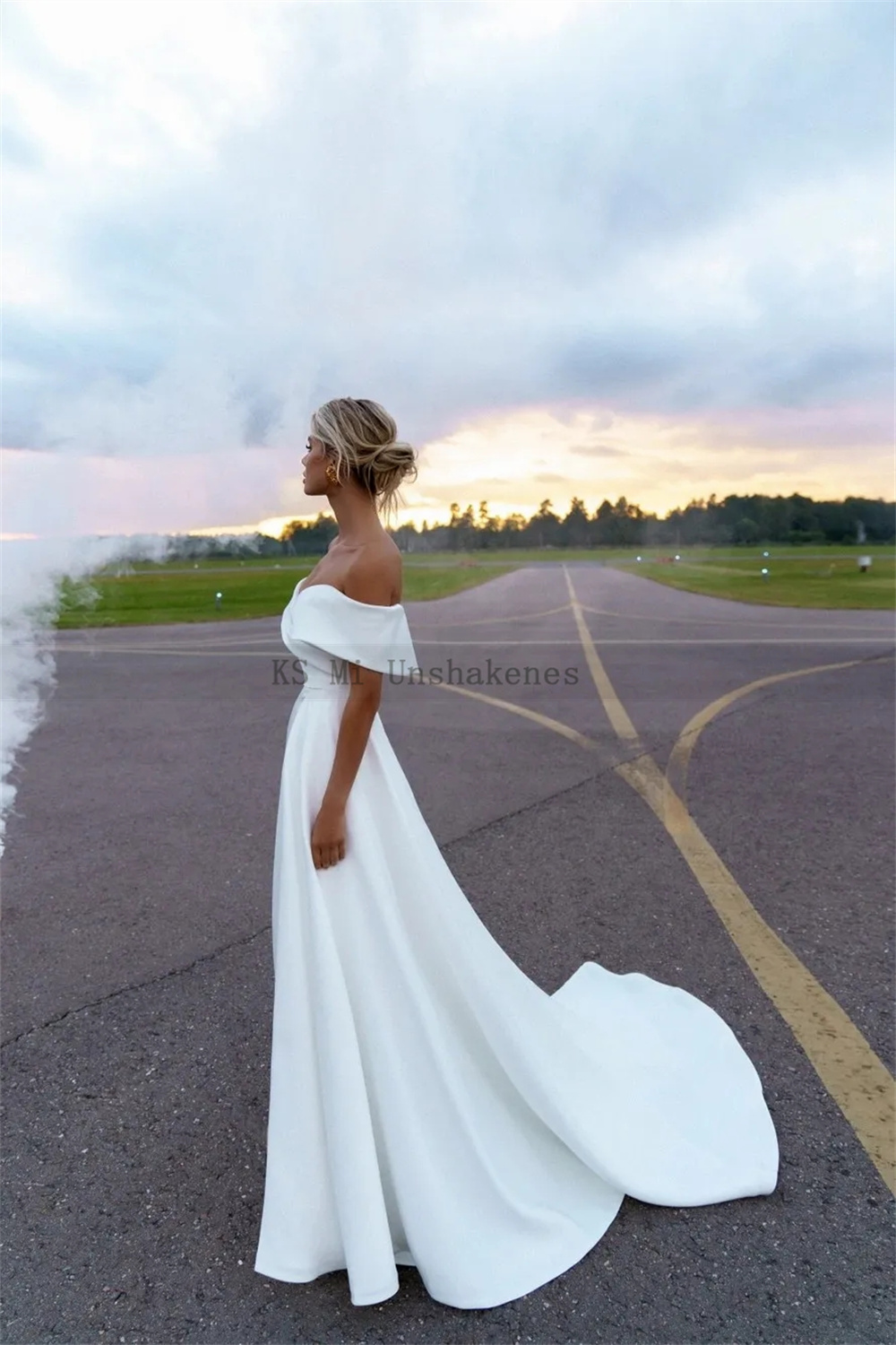 Abiti da sposa in raso a sirena bianca con gonna staccabile e strascico Abito da sposa personalizzato 2 in 1 Abiti da sposa economici Trouwjurk