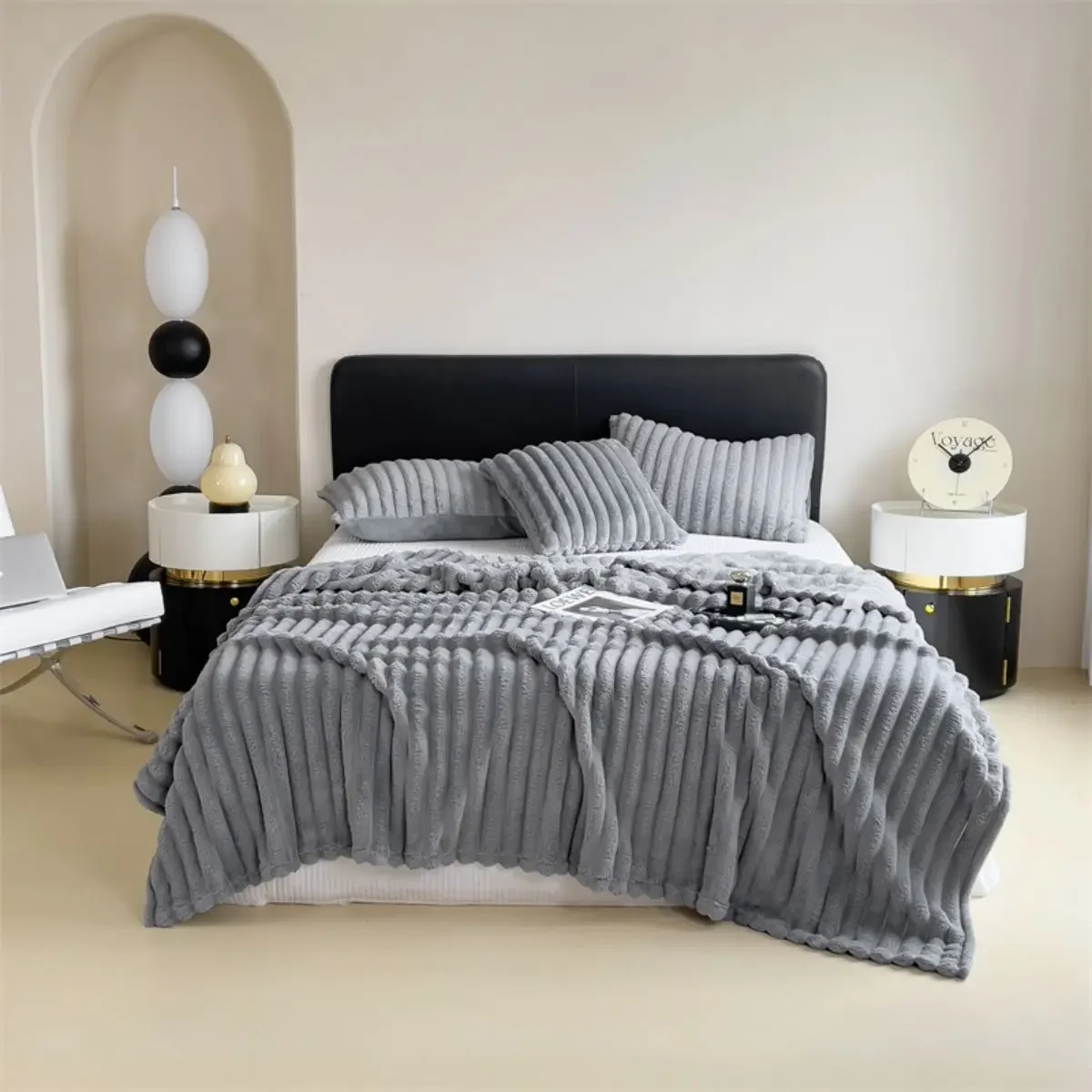 New Artificial Rabbit Plush Autumn Warm Blankets for Beds Soft Coral Fleece Sofa Throw Blanket Comfortable Thicken Bed Sheet