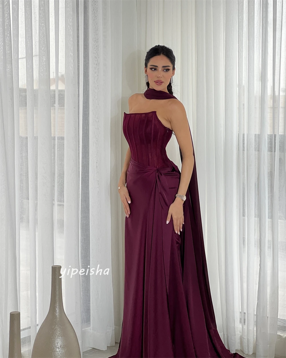 Maßgeschneidertes, plissiertes, drapiertes, gerüschtes Strandkleid in A-Linie, trägerlos, maßgeschneidertes Anlasskleid, lange Kleider