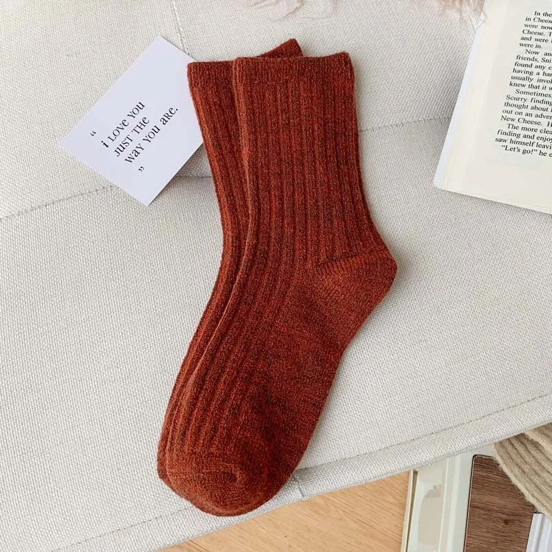 2025 nuevos calcetines de lana de Cachemira de invierno para mujer, calcetines informales de moda japonesa de Color sólido, calcetines largos más gruesos, calcetines térmicos cálidos para niñas