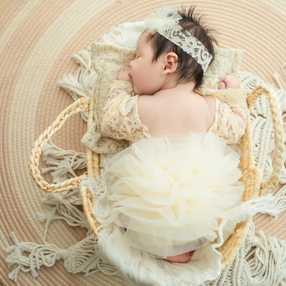 เด็กสาวตูชุดทารกแรกเกิดการถ่ายภาพRomperเครื่องแต่งกายลูกไม้สาวชุดถ่ายภาพเสื้อผ้า
