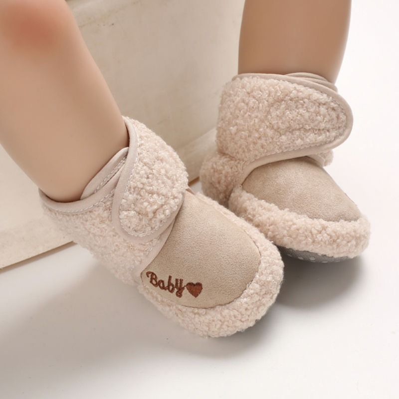 Botas de nieve cálidas para cuna de bebé, calcetines antideslizantes suaves y cómodos para niñas y niños, zapatillas, zapatos para bebé recién nacido