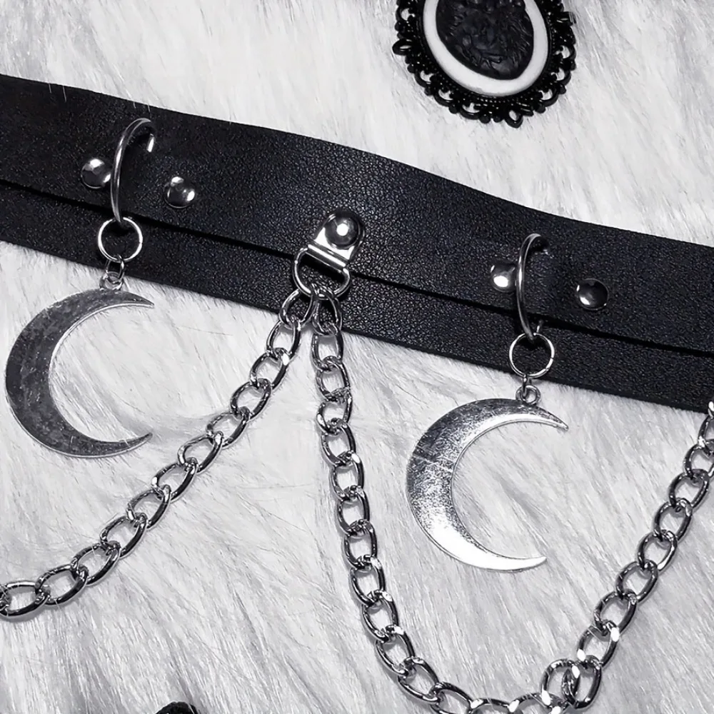Witches Statement-Gürtel aus veganem Leder, Mond-Herz-Kreis-Kettengürtel, Gothic-Rock, Vintage-Bund für Frauen und Mädchen