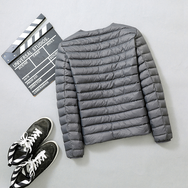 0-10 ℃   Ultra Light Menฤดูหนาวลงเสื้อแจ็คเก็ต2024ฤดูใบไม้ร่วงใหม่ชายไม่มีปกเป็ดสีขาวลงเสื้อFeather Quilted Puffer Jacket