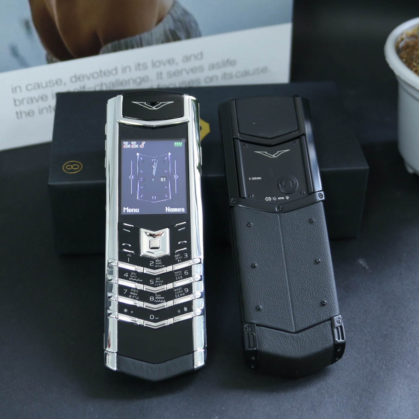 Mở Khóa K8 + Thanh Kim Loại Sang Trọng Chữ Ký Điện Thoại Handmade Dual Sim Không Camera Bình Thường Lưng Da Bluetooth IMEI Changable