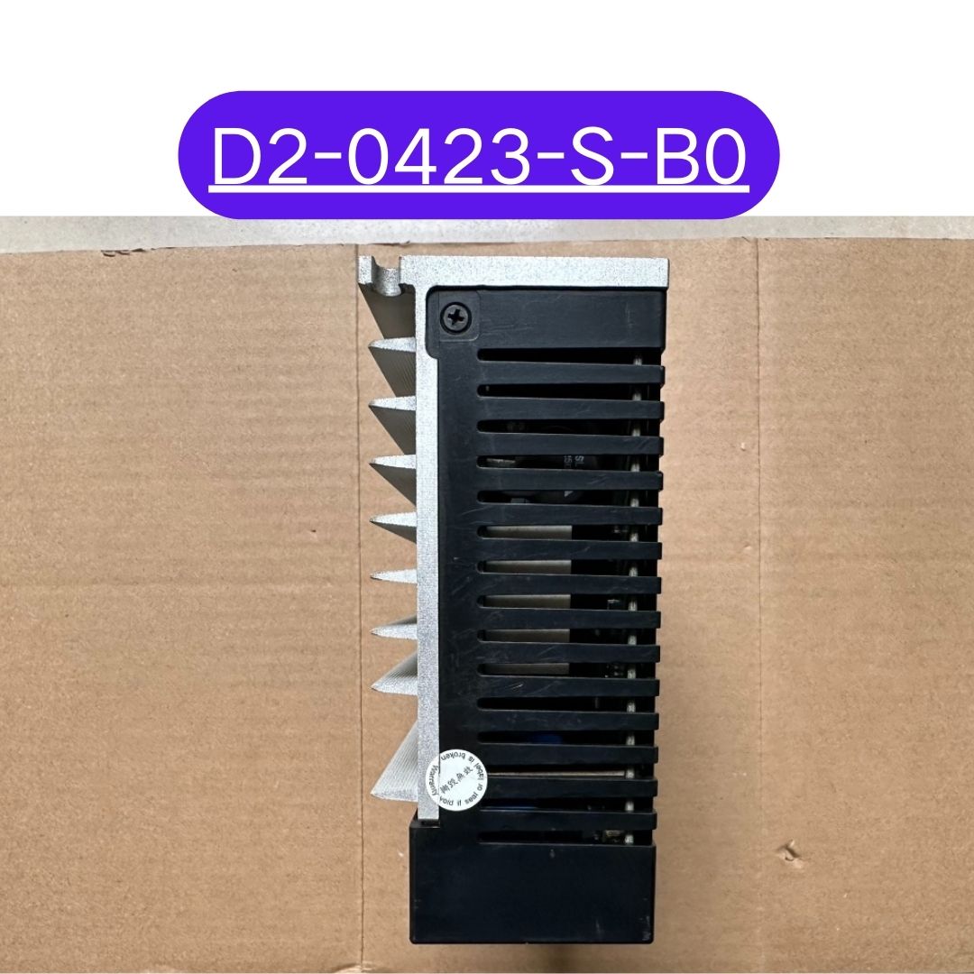 Uji driver servo D2-0423-S-B0 bekas OK pengiriman cepat