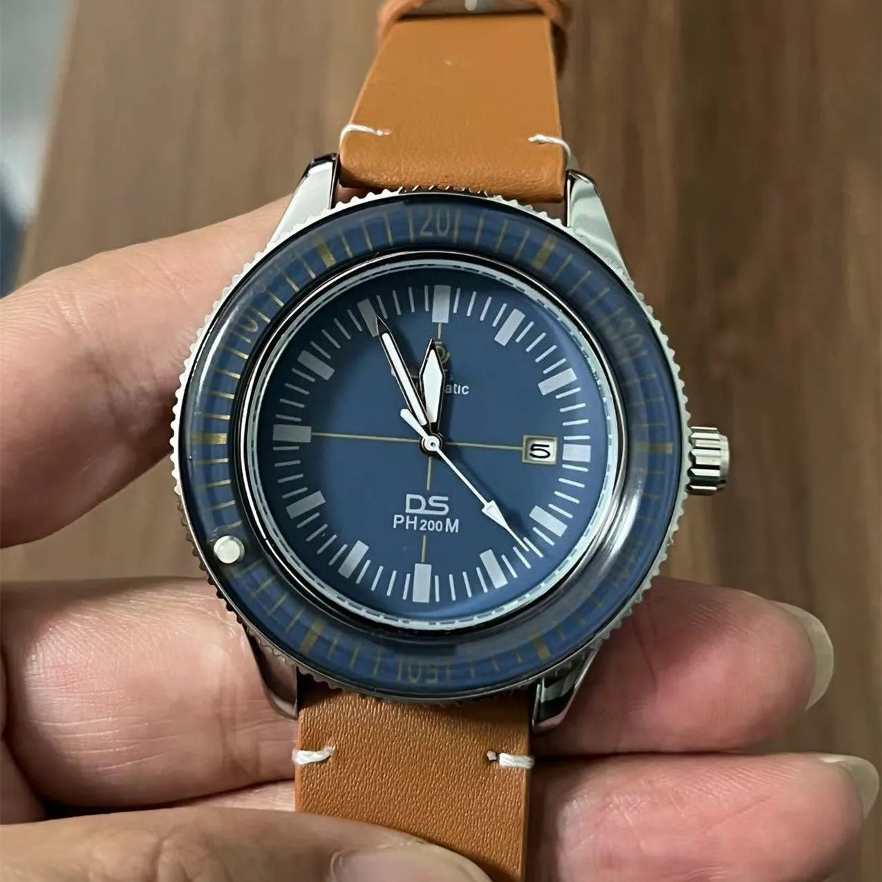 Nova moda marca de luxo relógios pulseiras de couro de alta qualidade não mecânico relógios de quartzo negócios casuais relógios masculinos