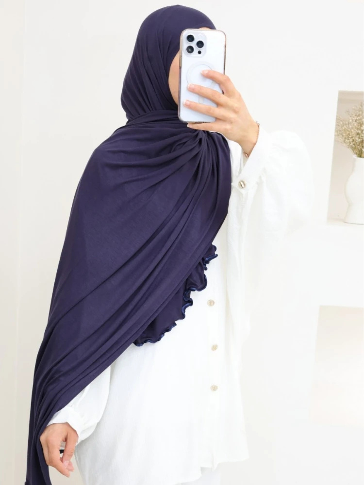 Luxus Wavy Edge Jersey Hijab für Frauen Einfarbig Milch Seide Schal Kopftuch Herbst Schal Dehnbar Chiffon Schal Ramanda
