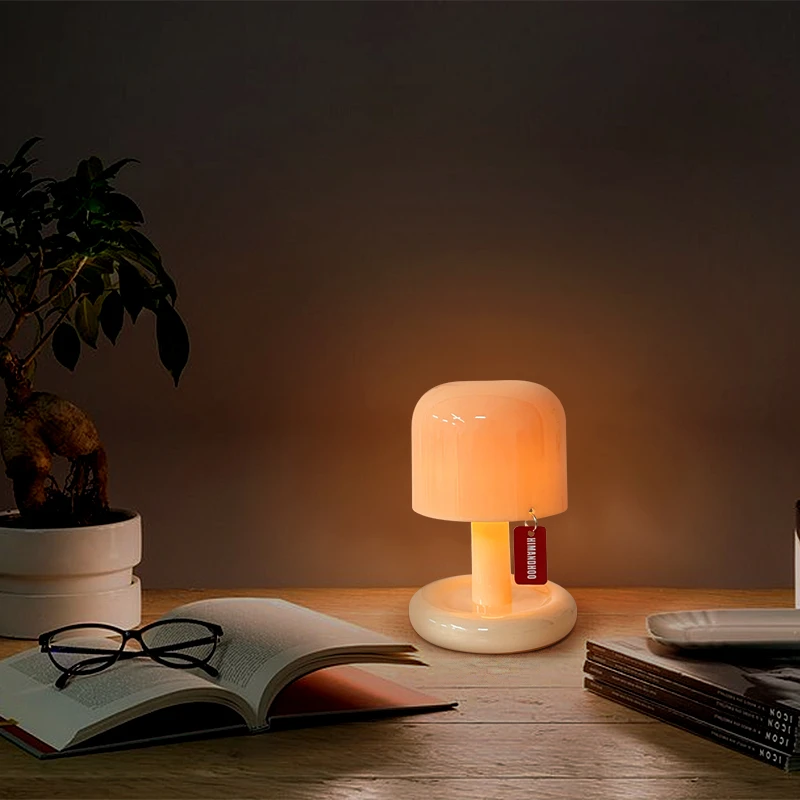 Luz Led nocturna estilo seta creativa, Mini escritorio nórdico, cafetería, decoración para el hogar y la sala de estar, luz de mesa minimalista moderna