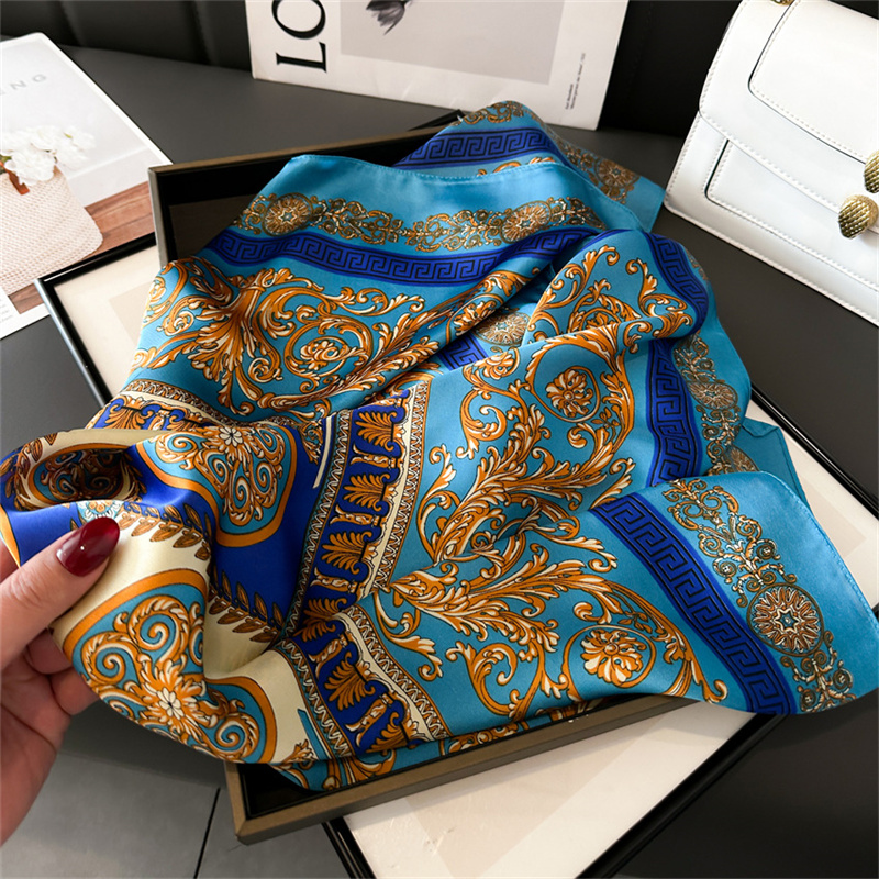 2024 nova moda 70x70cmprinted cachecol feminino pashmina lenço de seda xale quadrado decorativo bandana pescoço design luxo bandana