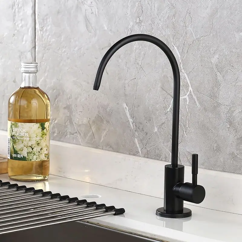 Trinkwasserhahn aus gebürstetem Edelstahl, Wasserfiltration für die Küchenwasserreiniger zur Wasserfiltration ohne Luftspalt und Umkehrosmose