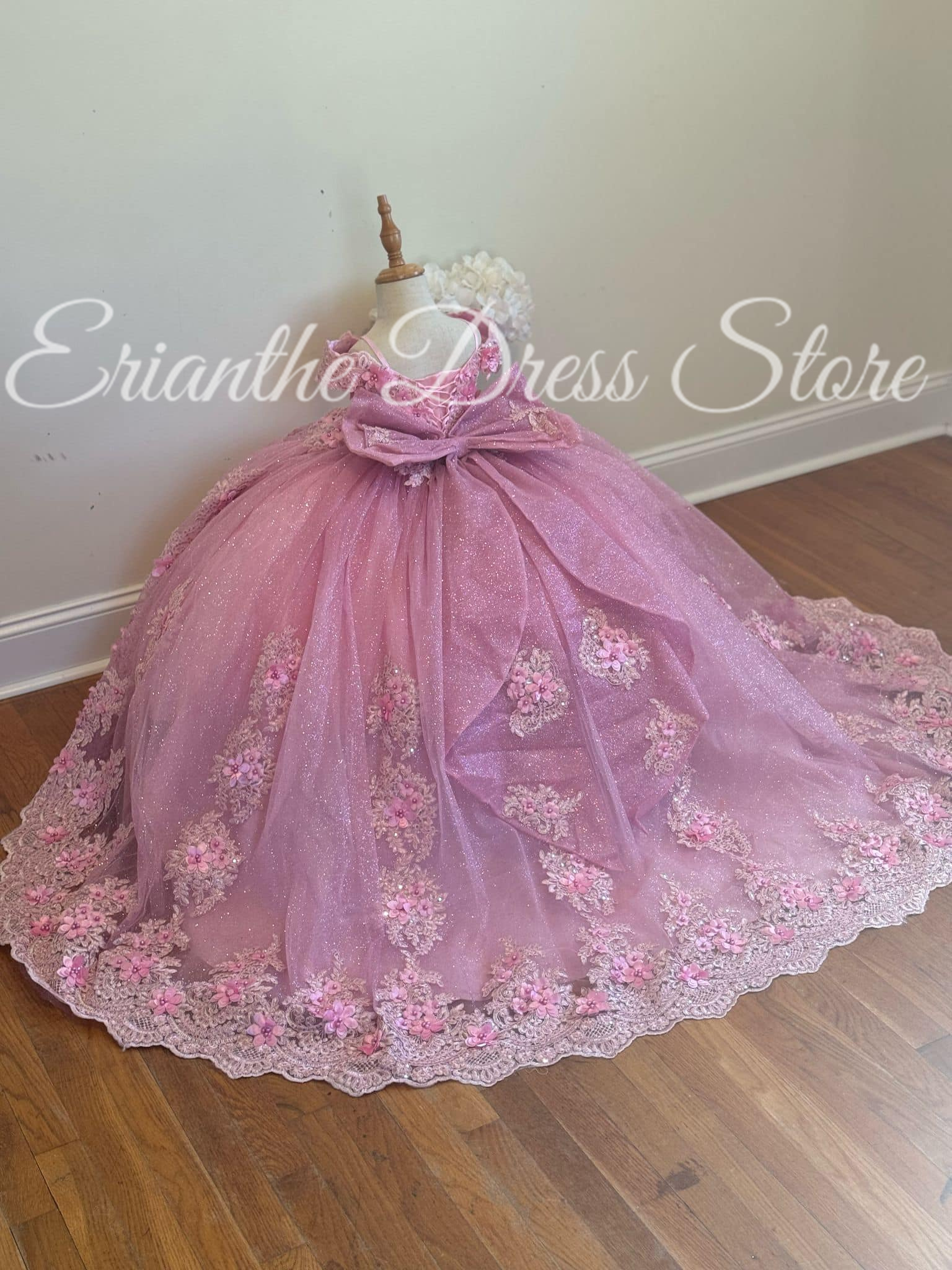 Blumenmädchenkleid für Hochzeit mit Schleife, Spitzenapplikation, Tüll, geschwollen, glänzend, für Kindergeburtstag, Erstkommunion, Ballkleider, individuell gestaltet