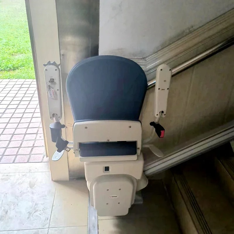 Rechte trapstoel thuisklimmen - Trapklimhulpmiddel voor senioren