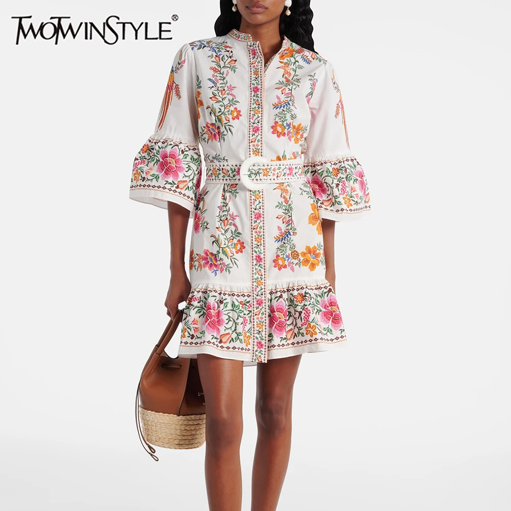 TWOTWINSTYLE Gaun Elegan Motif Warna Hit untuk Wanita Gaun Fashion Sabuk Tambal Sulam Setengah Lengan Leher Bulat Pakaian Wanita