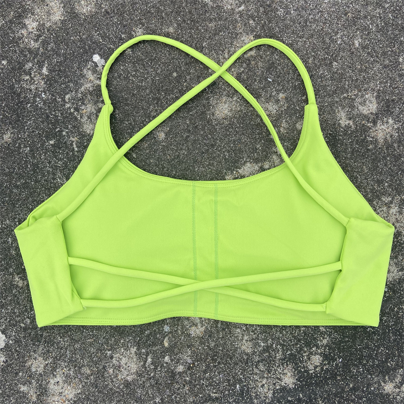 Sujetador deportivo con tirantes cruzados para mujer, Top corto de entrenamiento para gimnasio, chaleco de Yoga Sexy, Bralette de Fitness de alto impacto, ropa interior acolchada para correr con realce