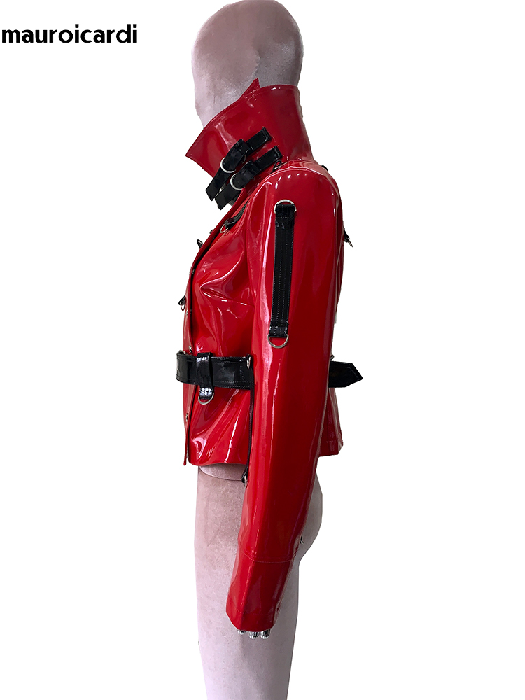 Mauroicardi Herbst Kurze Rot und Schwarz Farbblock Glänzende Reflektierende Patent Kunstleder Jacke Frauen Luxus Designer Emo Kleidung