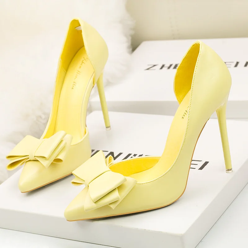Sepatu Hak Tinggi Model Korea dengan Pita Manis, Sepatu Wanita Ramping Modis dan Elegan untuk Kantor, Sepatu Wanita Runcing Seksi