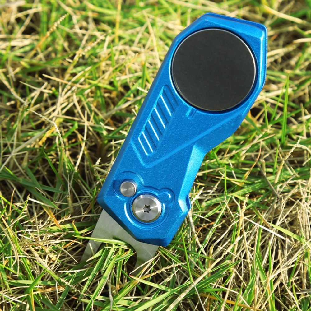 Switchblade Golf Divot Repair Tool Ball Marker Aluminum Alloy Mini Golf Divot Tools Foldable Button Golf Green Fork