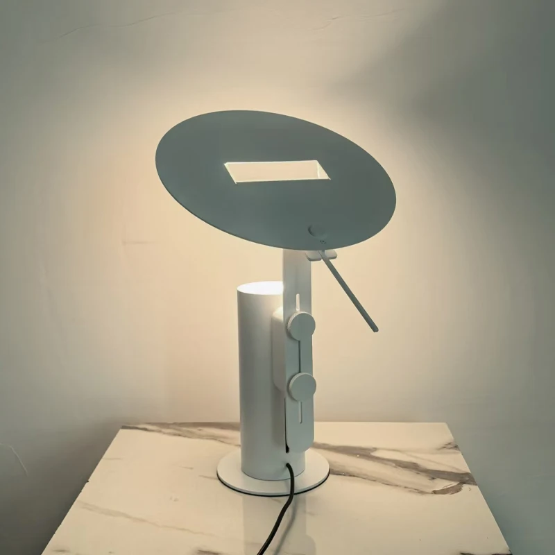 Regenbogen-Schreibtischlampe, Leselampe für Wohnzimmer, Schlafzimmer, perfekte Inneneinrichtung, helle und farbenfrohe Heimbeleuchtung
