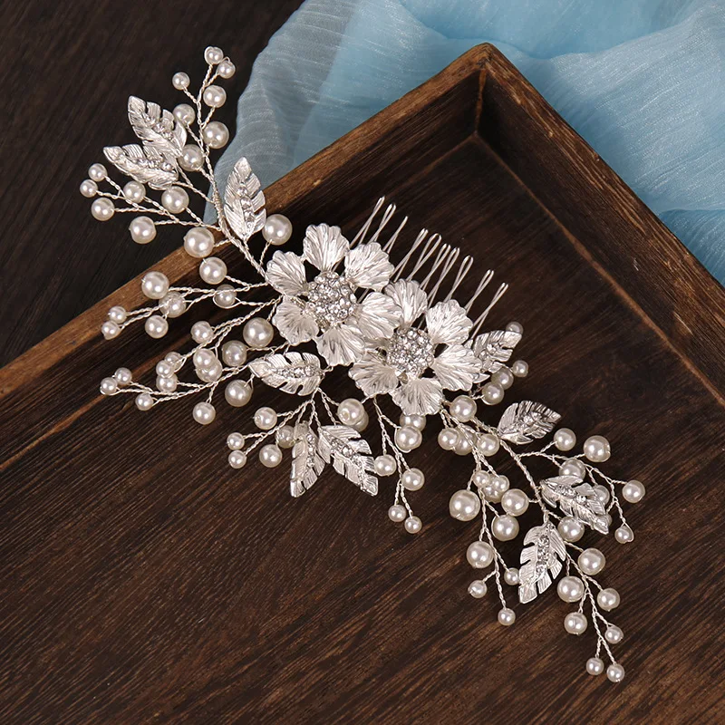 Fiore color argento Perla Strass Pettine per capelli Fascia Accessori per capelli da sposa per le donne Sposa Tiara Fascia per capelli Gioielli per capelli