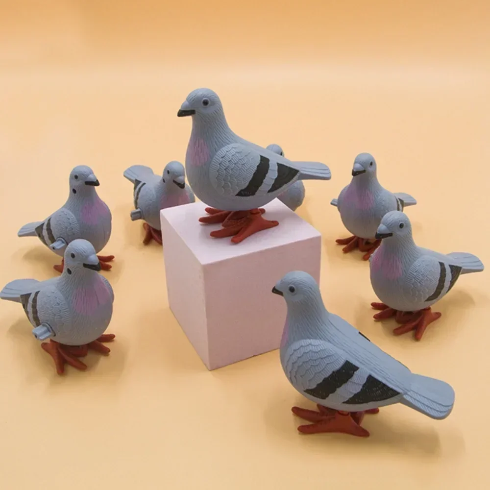Cute Jumping Pigeon Clockwork Toy Funny Simulation Animal Pigeon Model Kid Educational Toys for Event Party Favor Kids Gifts