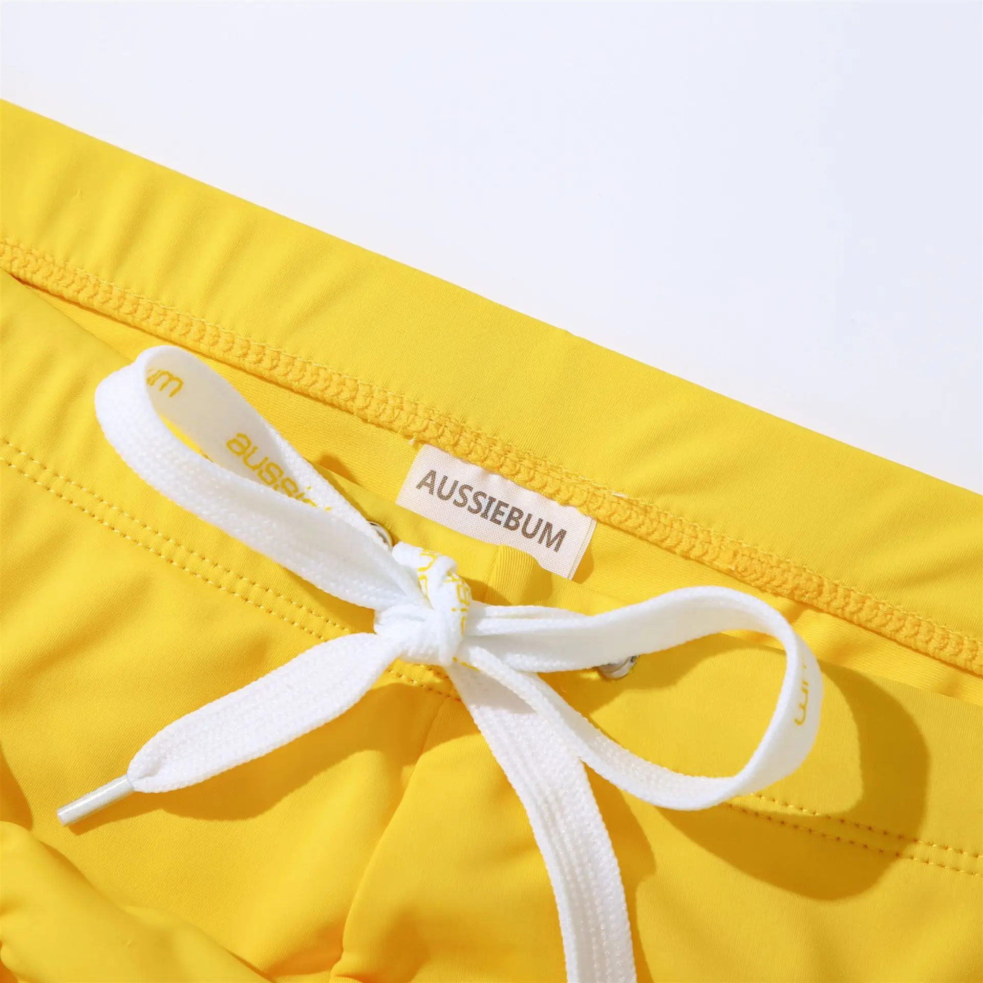 Herren-Badehose mit niedriger Taille, elastisch, bequem, trendig, sexy