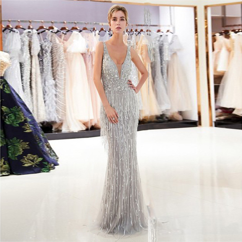 Gaun Malam Rumbai Manik-manik Leher V Seksi 2022 Gaun Maxi Selubung Pesta Wanita Baru Gaun Malam Prom Panjang