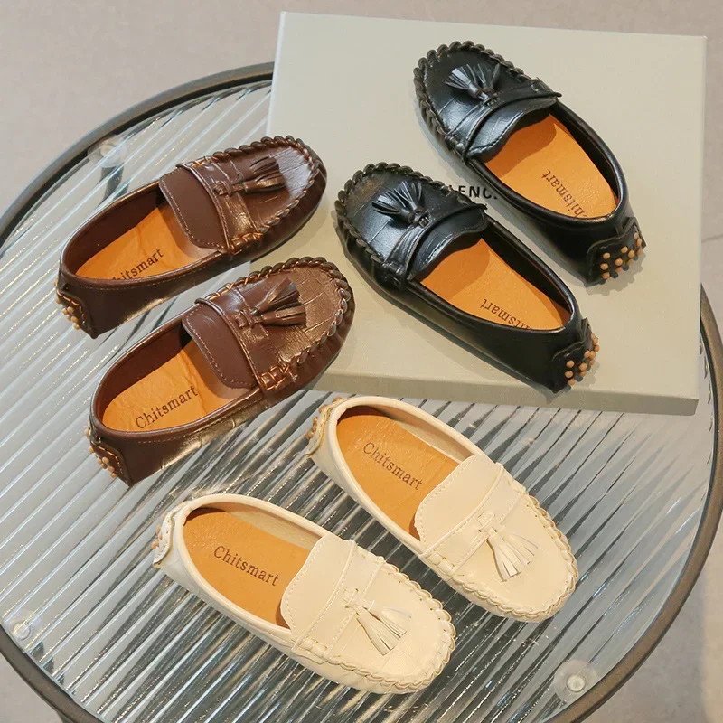 Kinder Mokassin Schuhe Jungen Wohnungen Müßiggänger Nicht-slip Quasten Nette Kinder Casual Leder Schuhe Weiche Slip-on Plissee einfarbig 2023
