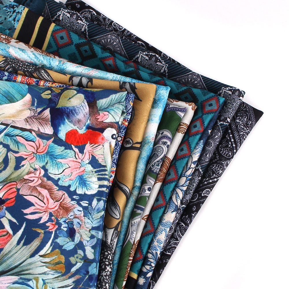 ใหม่พิมพ์พ็อกเก็ตสแควร์สําหรับผู้ชายผู้หญิงดอกไม้พิมพ์ Kerchief ผ้าเช็ดหน้าผู้ชายนุ่มชุดสแควร์ผ้าเช็ดหน้าผ้าขนหนูผ้าพันคอ