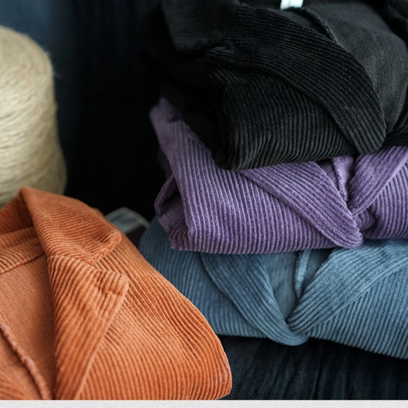 Corduroy ชุดคอปกสีทึบสั้นผู้หญิงใหม่ฤดูใบไม้ร่วงแขนยาววรรณกรรมและ Retro Casual Coat Top