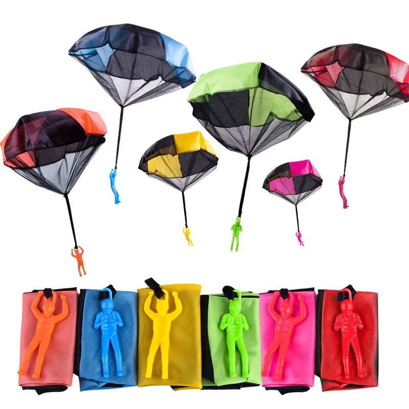1/6 set da lancio a mano paracadute per bambini giocattoli divertenti all'aperto gioco gioca giocattoli per bambini volare paracadute sport con mini gioco soldato