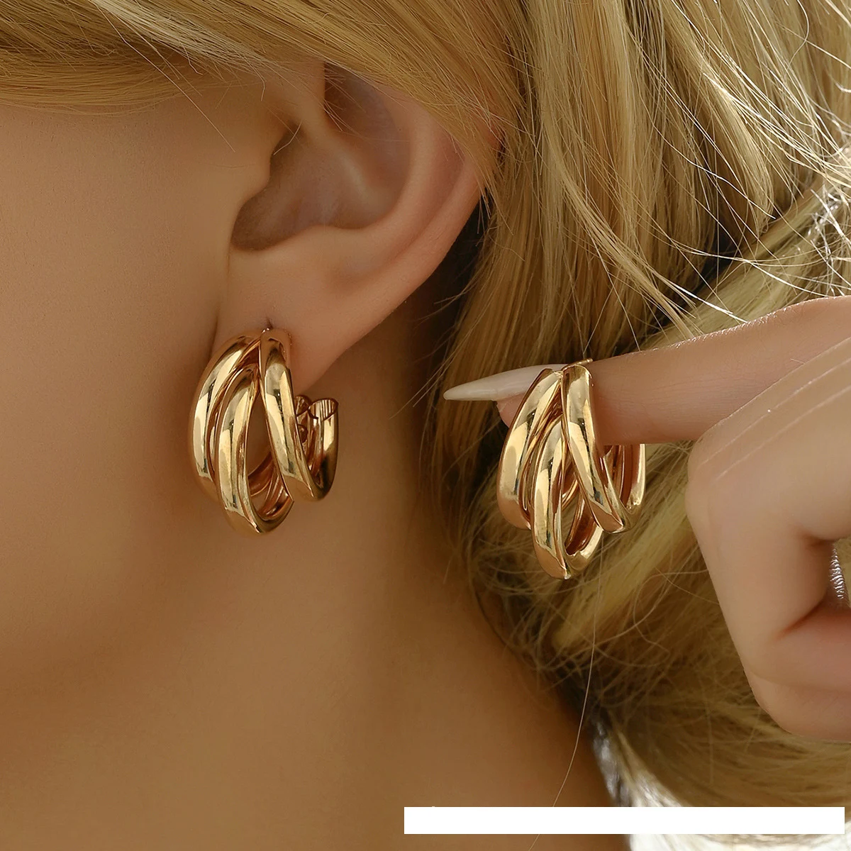 Elegante orecchino a cerchio cerchi color oro per donna in metallo elegante vintage geometrico dichiarazione orecchini di lusso regali di gioielli per feste