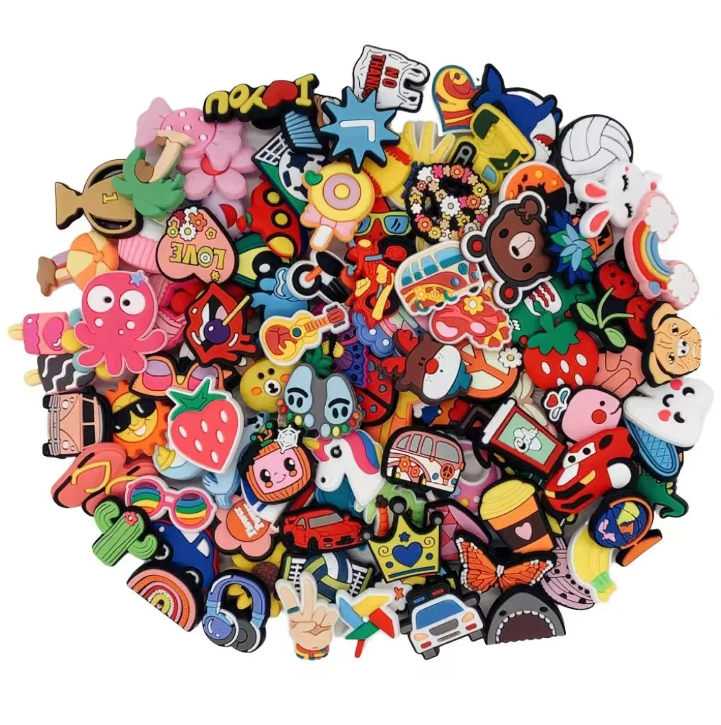 สุ่ม 10-100 ชิ้น Miniso Series ผสมรองเท้า Charms สําหรับรองเท้าแตะ, คุณภาพระดับพรีเมียม PVC รองเท้า DIY อุปกรณ์ตกแต่งคริสต์มาส...